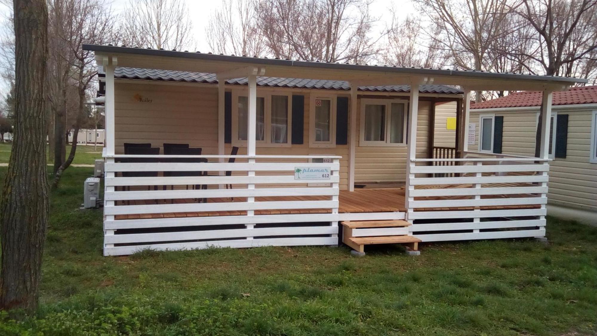 Plamar Mobile Homes Bi Village Fazana Bilik gambar